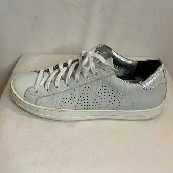P448 John Round Toe Sneaker Iridescent White Silver Size 37 - Picture 12 of 16
